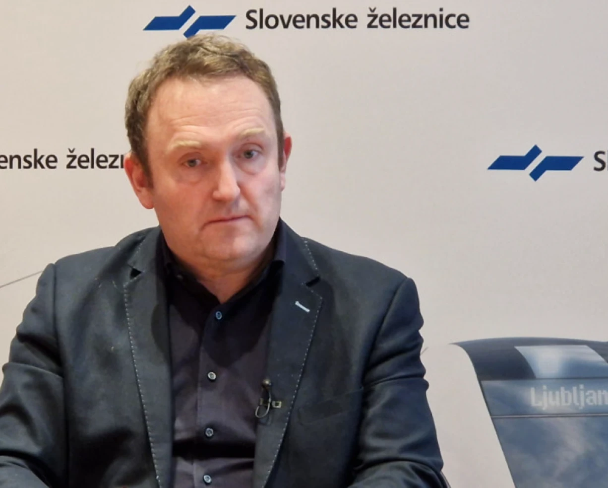 Hišne preiskave na Slovenskih železnicah: razkrivajo se imena osumljencev